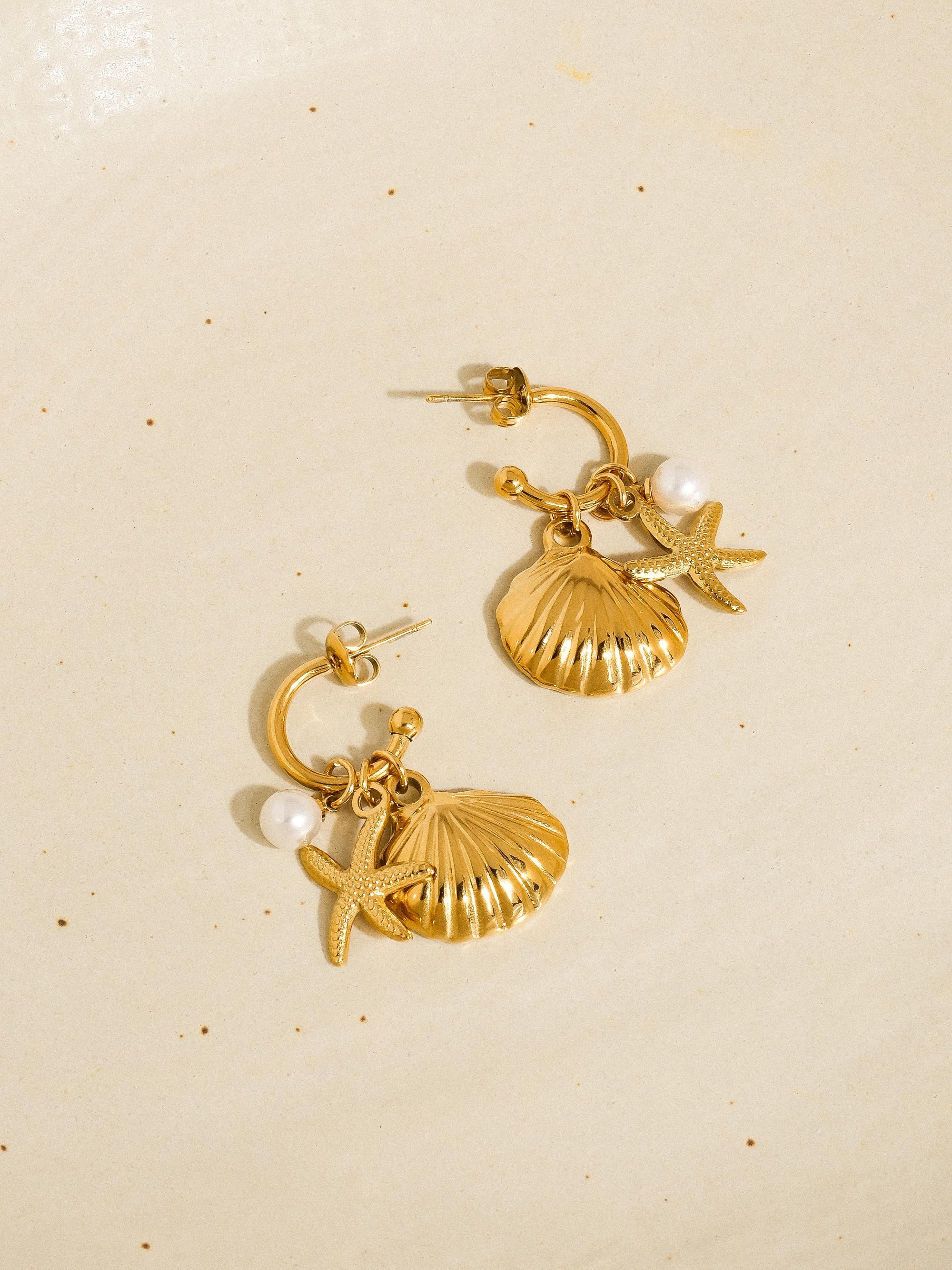 18K Gold Non-Tarnish Sea Shell and Star Earring