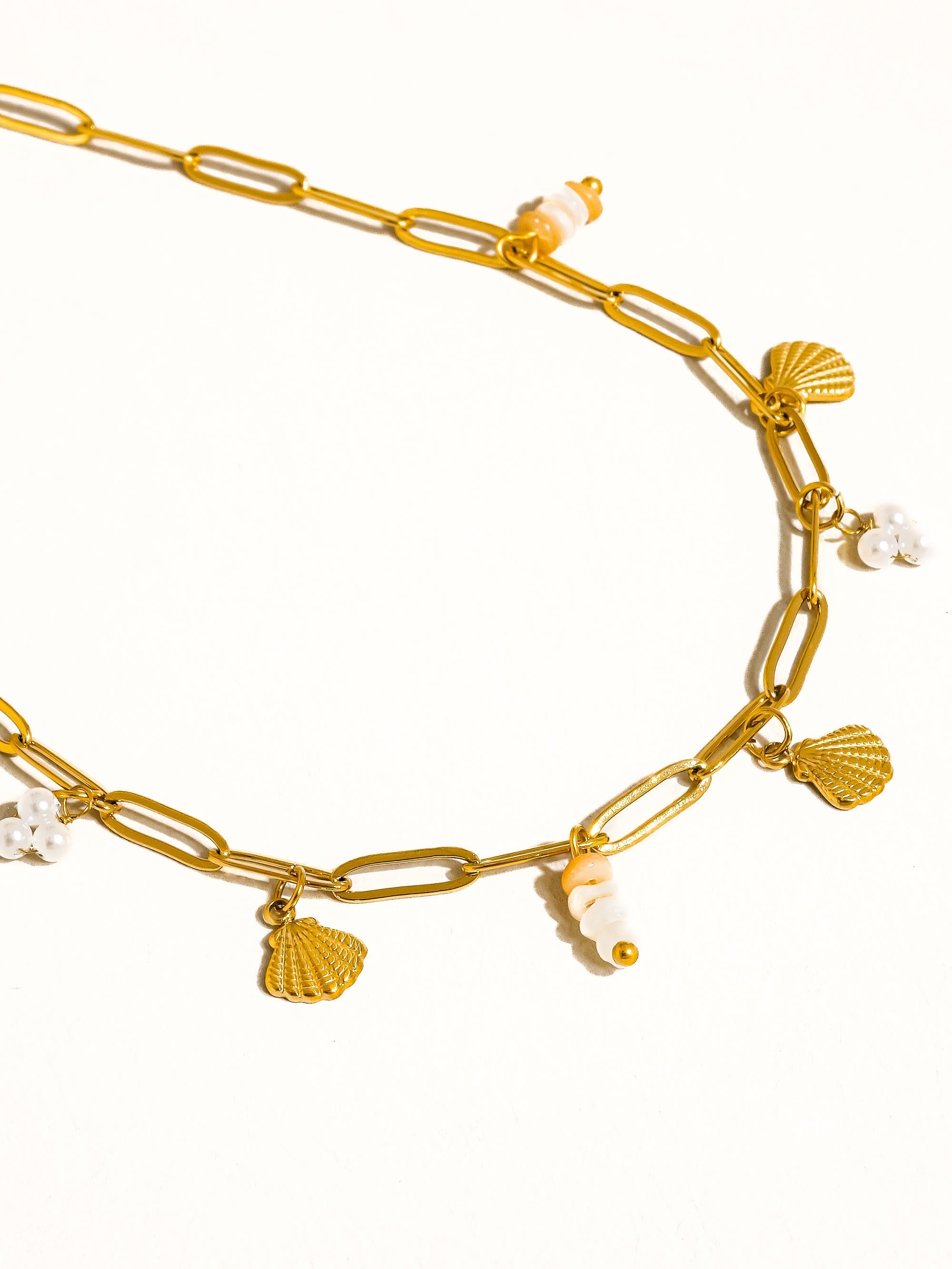 18k Gold Non-tarnish Seashells Charm Necklace