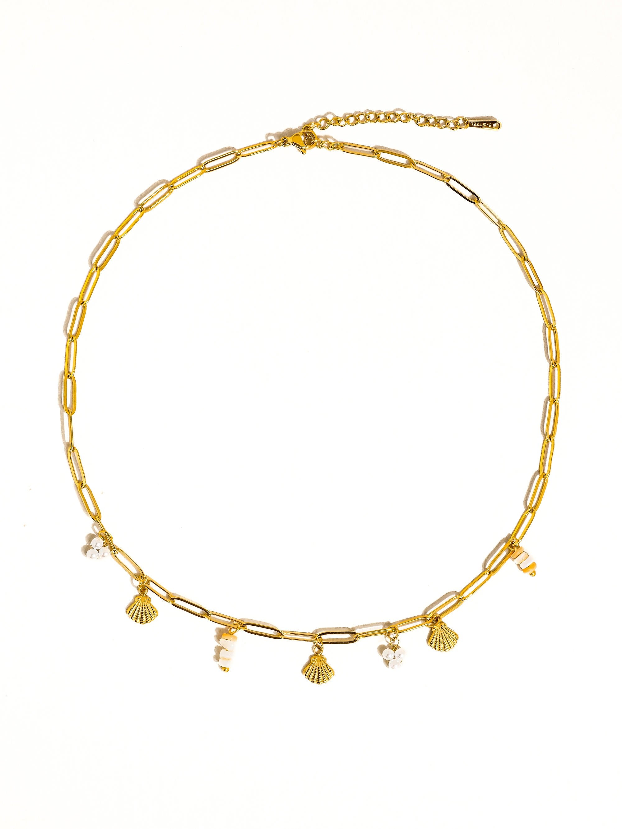 18k Gold Non-tarnish Seashells Charm Necklace