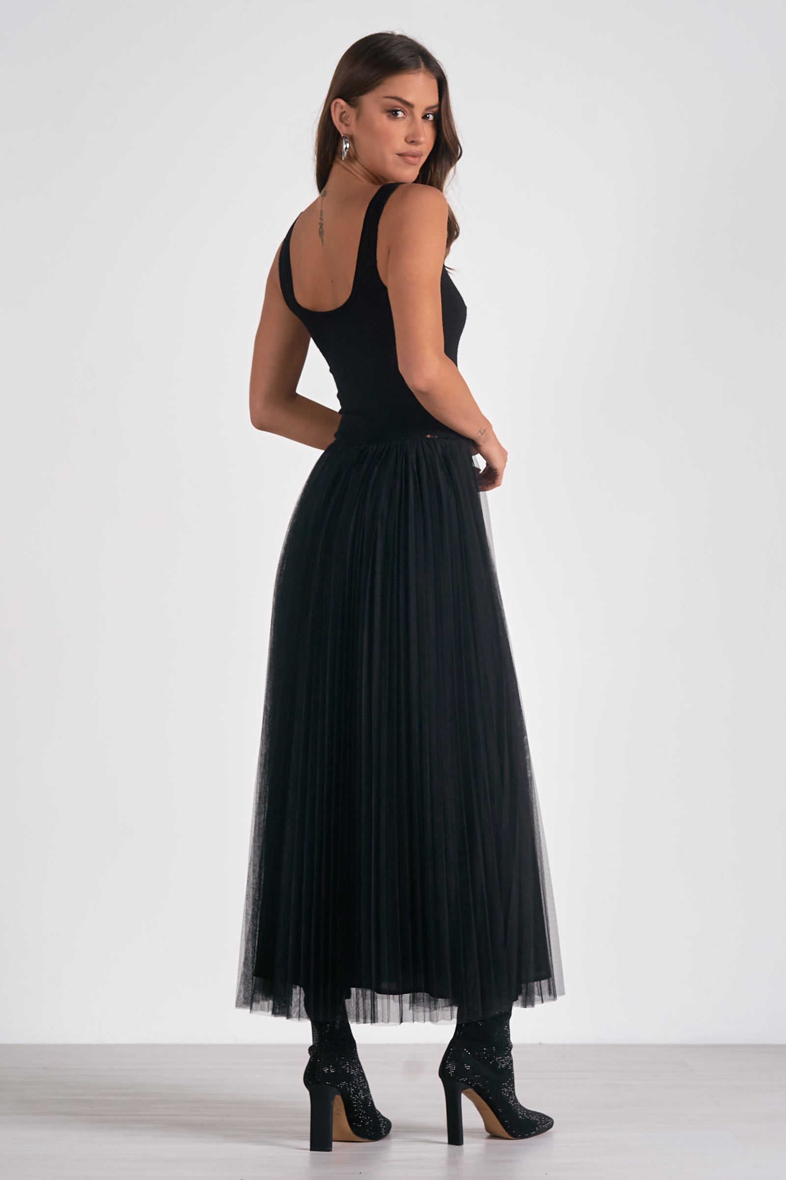 Elan - Maxi Tank Tulle Black Dress