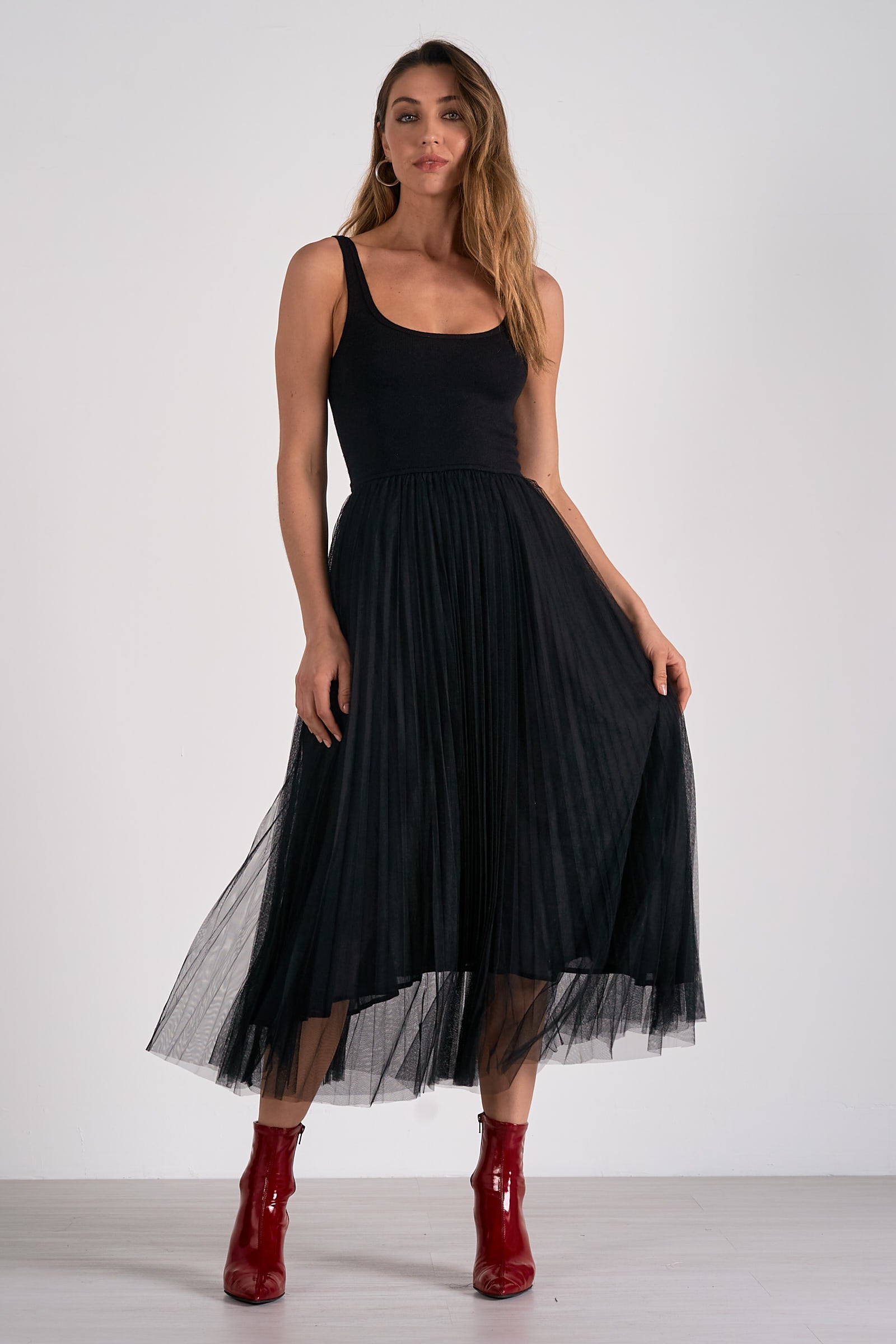 Elan - Maxi Tank Tulle Black Dress